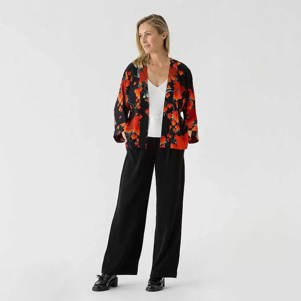 Sale Black Acer Luxe Crepe Short Kimono Kimonos
