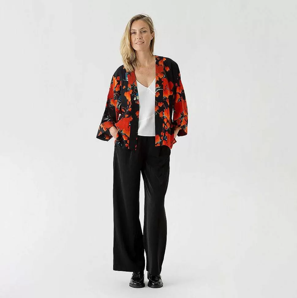 Sale Black Acer Luxe Crepe Short Kimono Kimonos